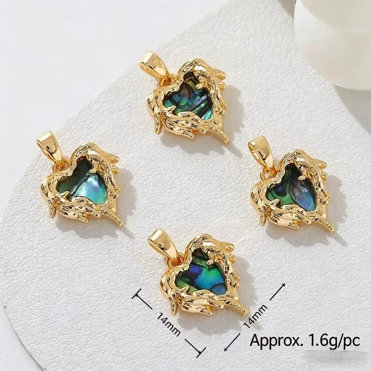 VINTAGE PENDANT COLLECTION